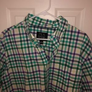 JOS A. BANK SHORT SLEEVE TRAVELER BUTTON DOWN